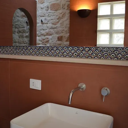 Fuga Al Trullo فندق مبيت وإفطار 3*