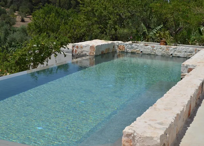 Fuga Al Trullo 3* Ostuni